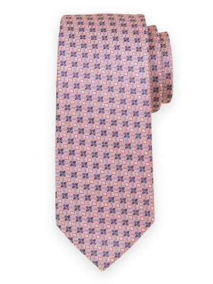 Różowy krawat w granatowe wzory