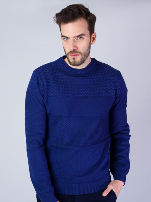 Modrakowy sweter