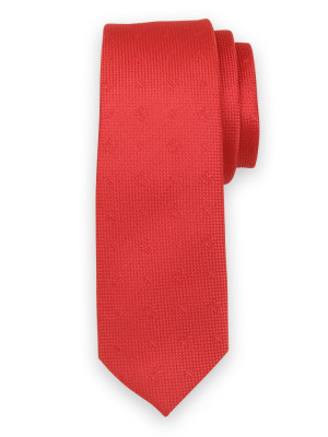 Wąski czerwony krawat w delikatny wzór