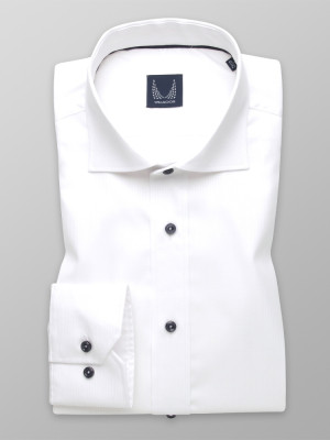 Biała taliowana koszula 