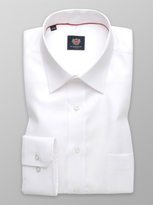 Biała klasyczna koszula o gładkiej fakturze