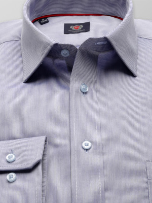 Taliowana koszula w prążki