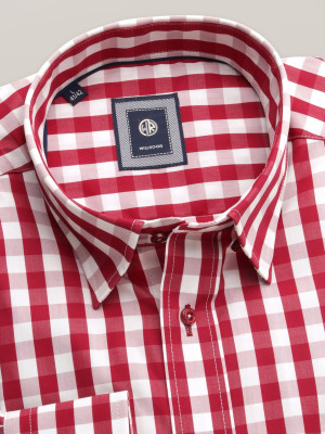Klasyczna koszula w czerwono-białą kratę