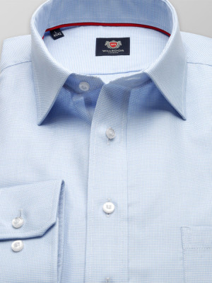 Klasyczna błękitna koszula w pepitkę