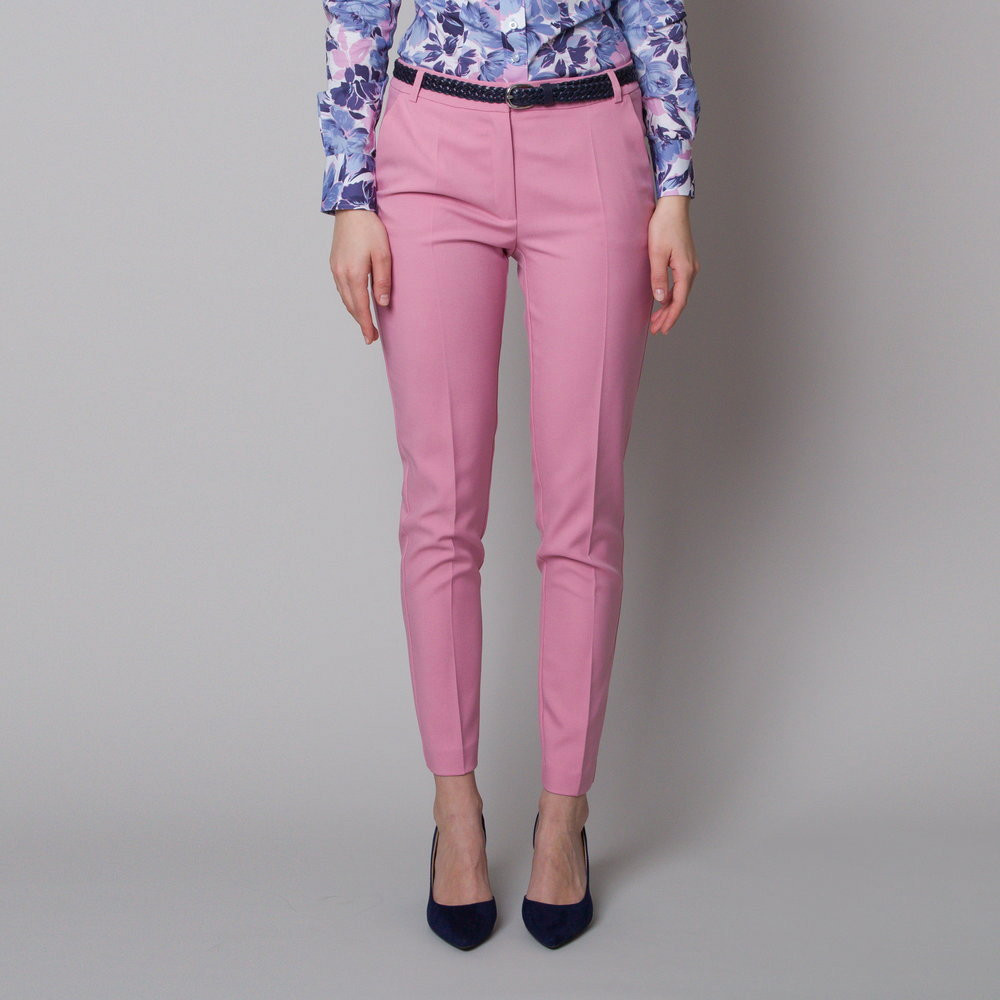 Różowe klasyczne spodnie garniturowe
