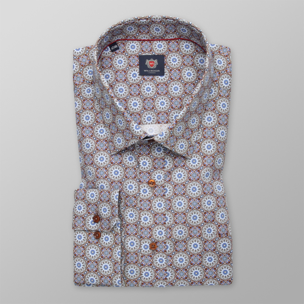 Klasyczna koszula w orientalne wzory