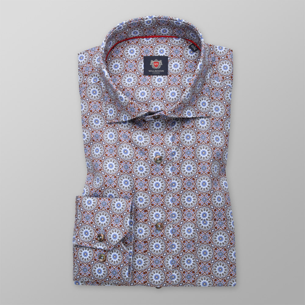 Klasyczna koszula w orientalne wzory