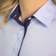 Błękitna bluzka w kropki z krótkim rękawem