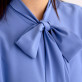 Błękitna bluzka damska z kokardą