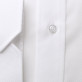 Biała taliowana koszula z szerokim kołnierzykiem