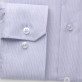 Jasnobłękitna taliowana koszula w prążki