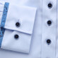 Błękitna bluzka z granatowymi kontrastami
