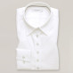 Klasyczna biała bluzka ze stylowymi guzikami