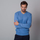 Błękitny sweter