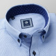 Błękitna klasyczna koszula z kontrastami