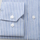 Błękitna taliowana koszula w białe paski