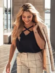 Elegancki top na ramiączkach