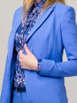 Niebieska marynarka damska