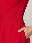 Czerwona sukienka