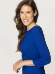 Elegancka niebieska sukienka
