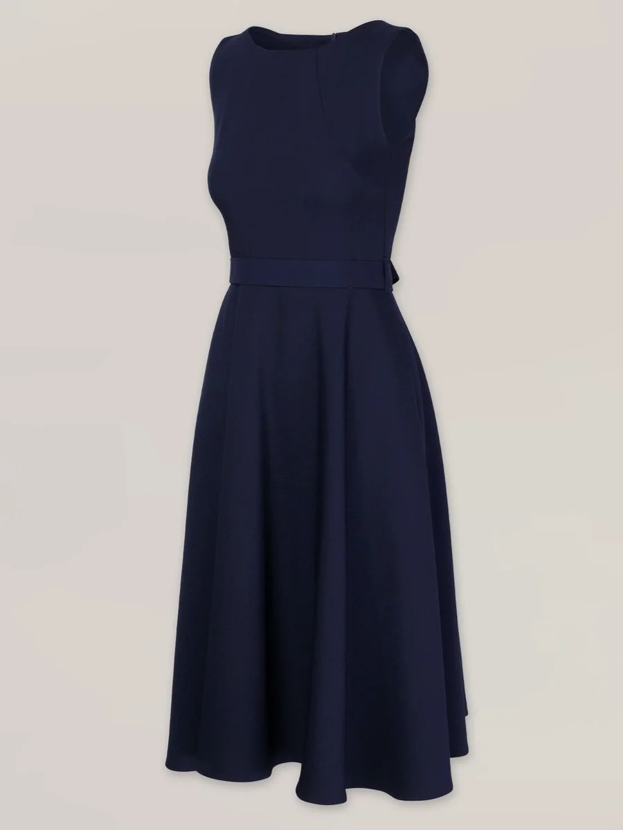 Granatowa sukienka