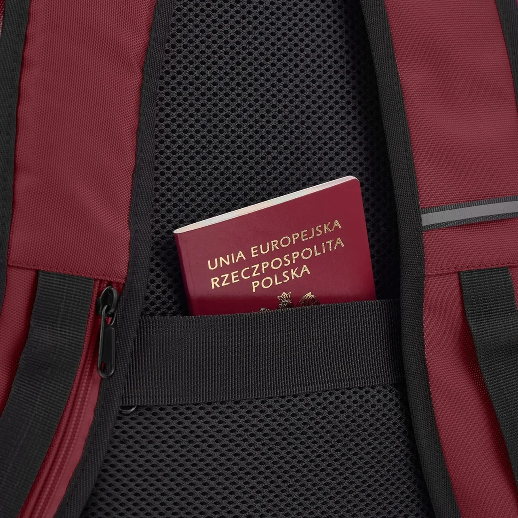 Burgundowy plecak kabinowy (Cabin Backpack)