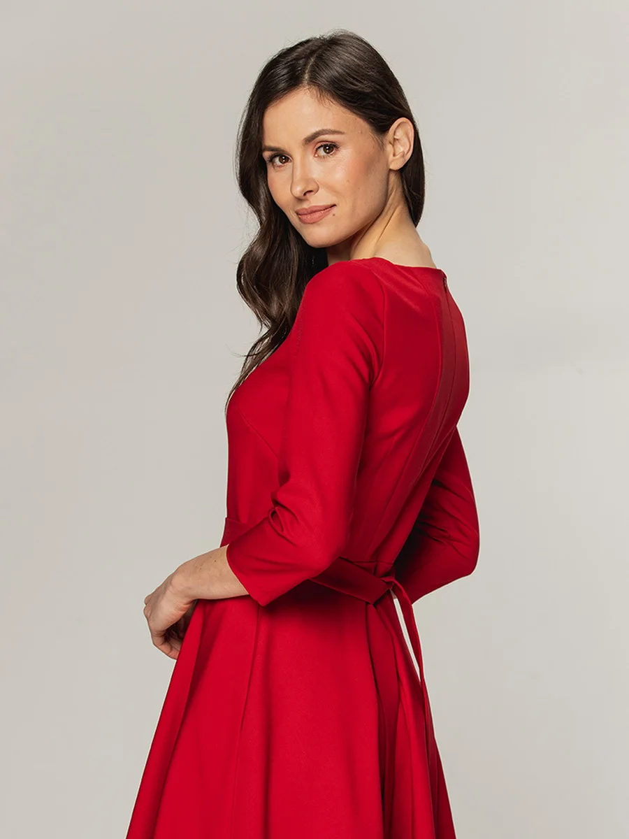 Czerwona sukienka