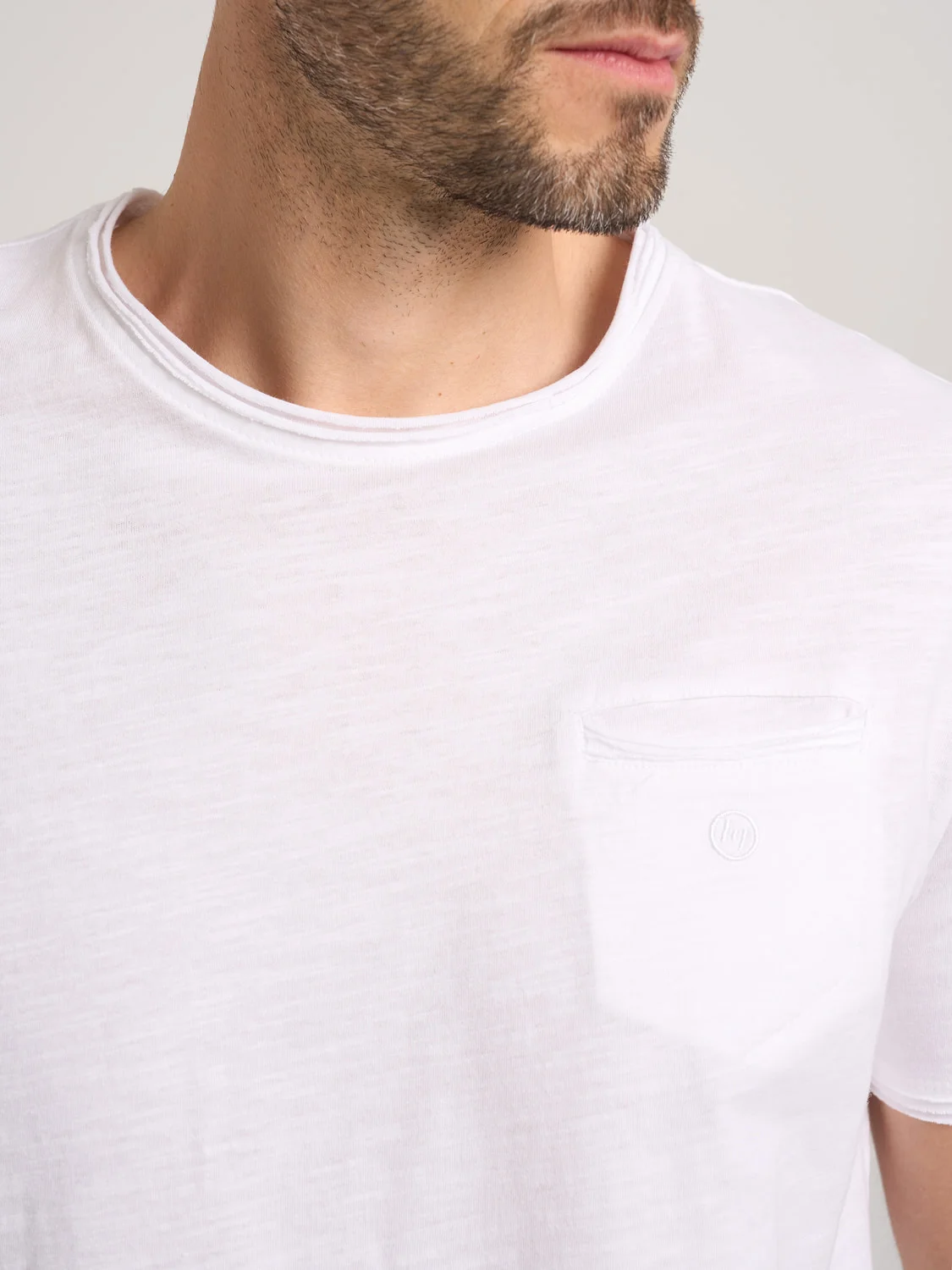 Biały t-shirt męski P Club