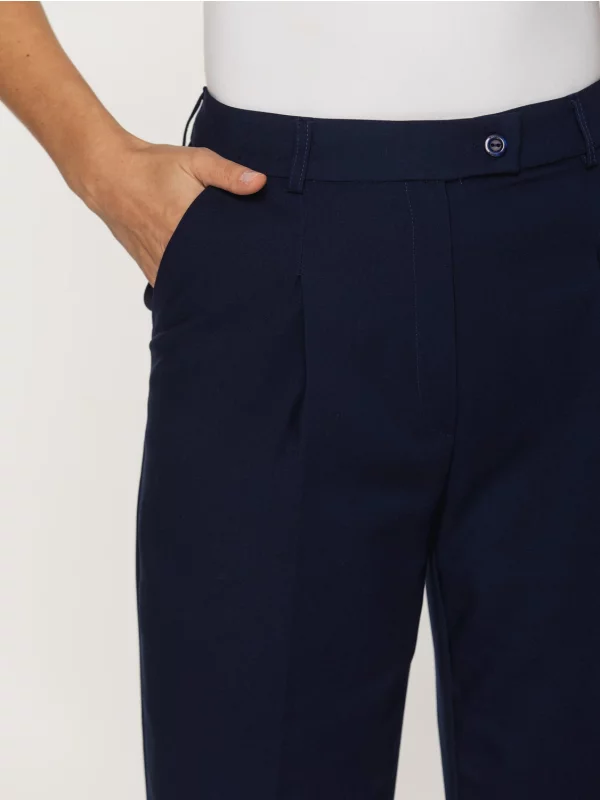 Spodnie z zakładkami