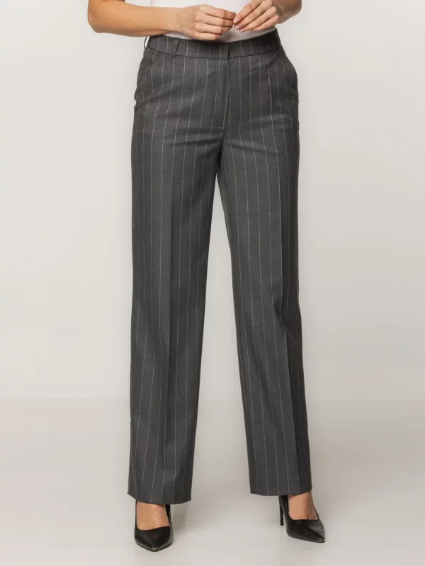Spodnie garniturowe w prążki