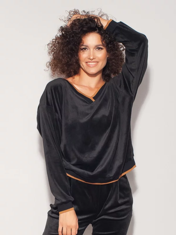 Bluzka welurowa z dekoltem