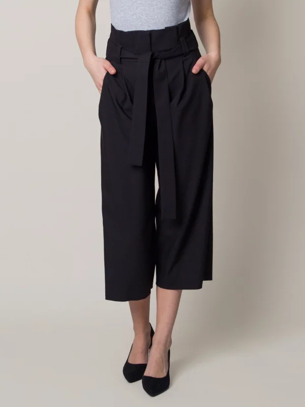 Czarne spodnie Kuloty