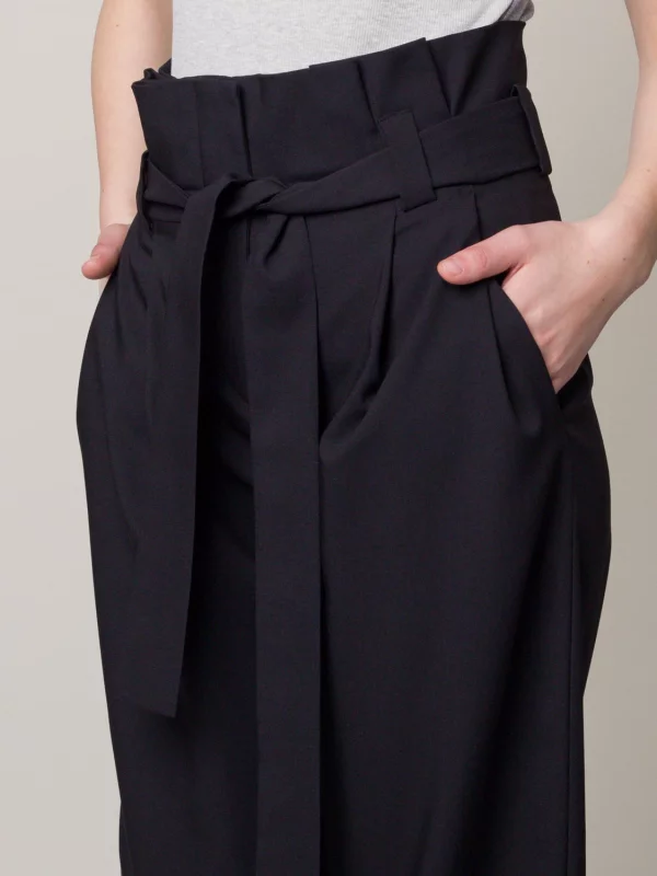 Czarne spodnie Kuloty