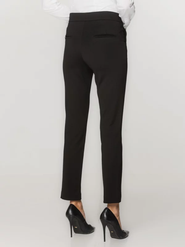 Czarne spodnie garniturowe