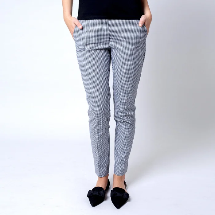 Spodnie garniturowe w pepitkę