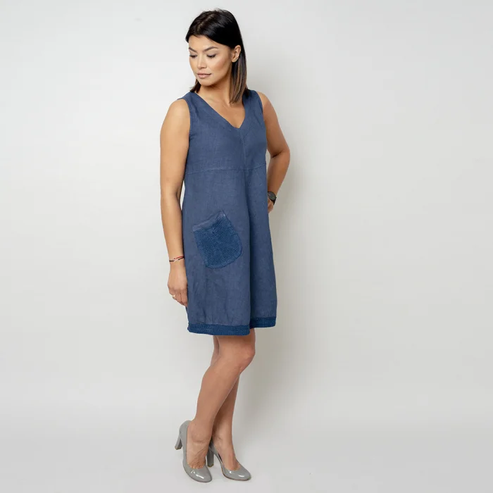 Krótka granatowa sukienka lniana