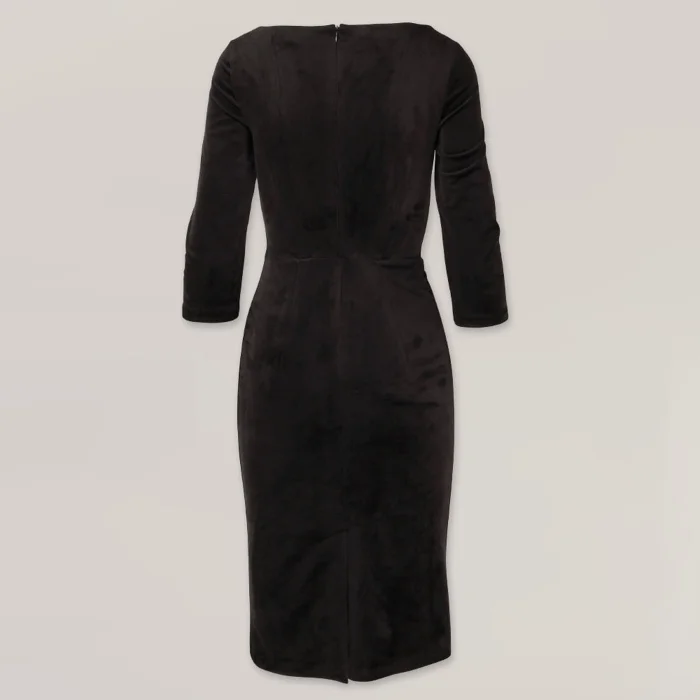 Elegancka czarna sukienka