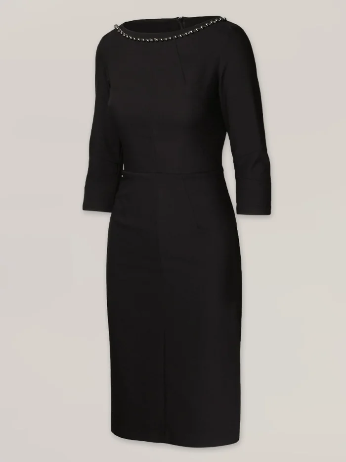 Elegancka czarna sukienka
