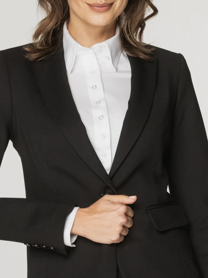 Czarna marynarka damska