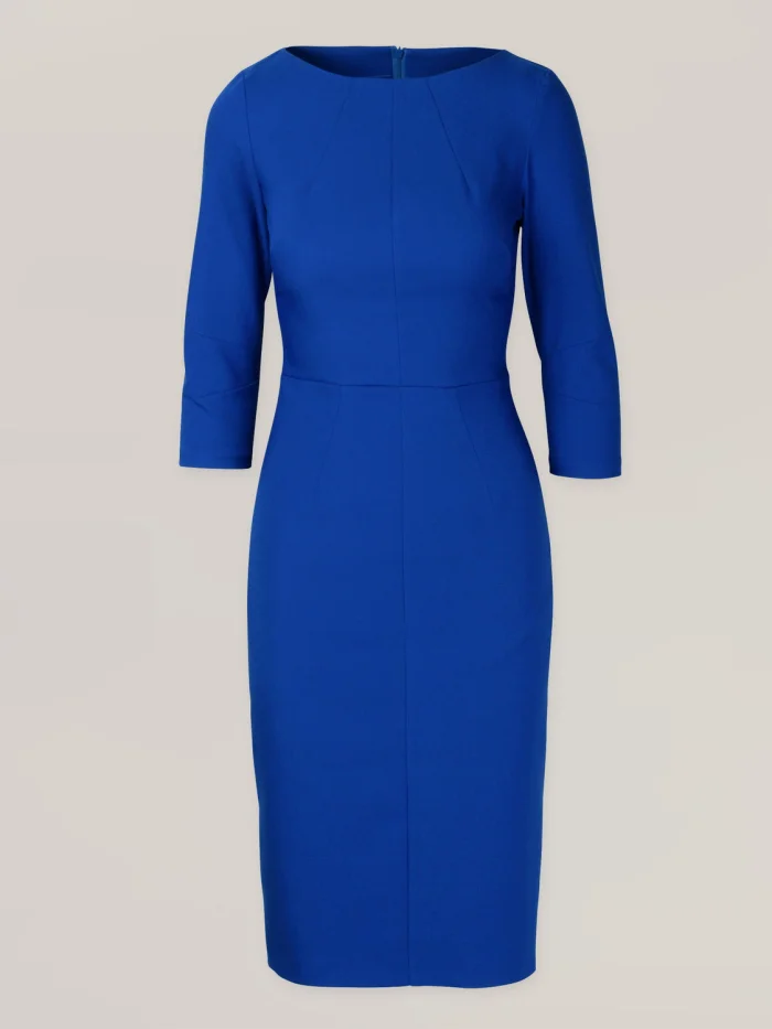 Elegancka niebieska sukienka