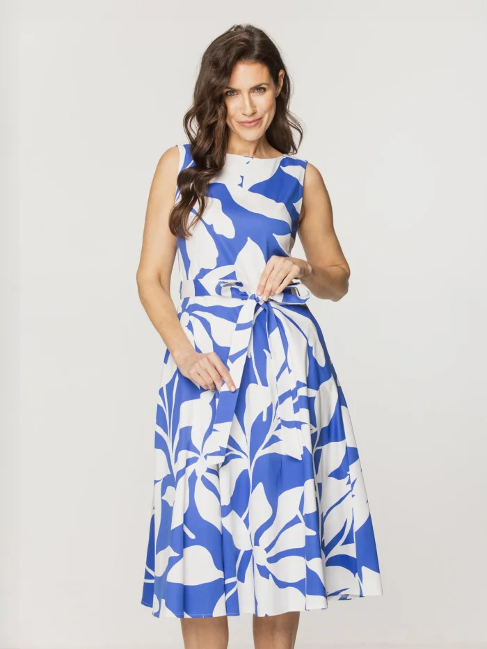 Biało-niebieska sukienka