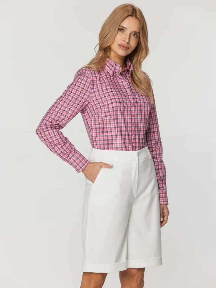 Białe szorty damskie