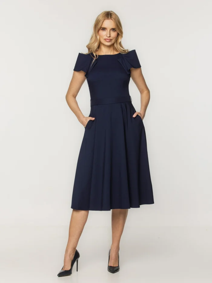 Granatowa sukienka