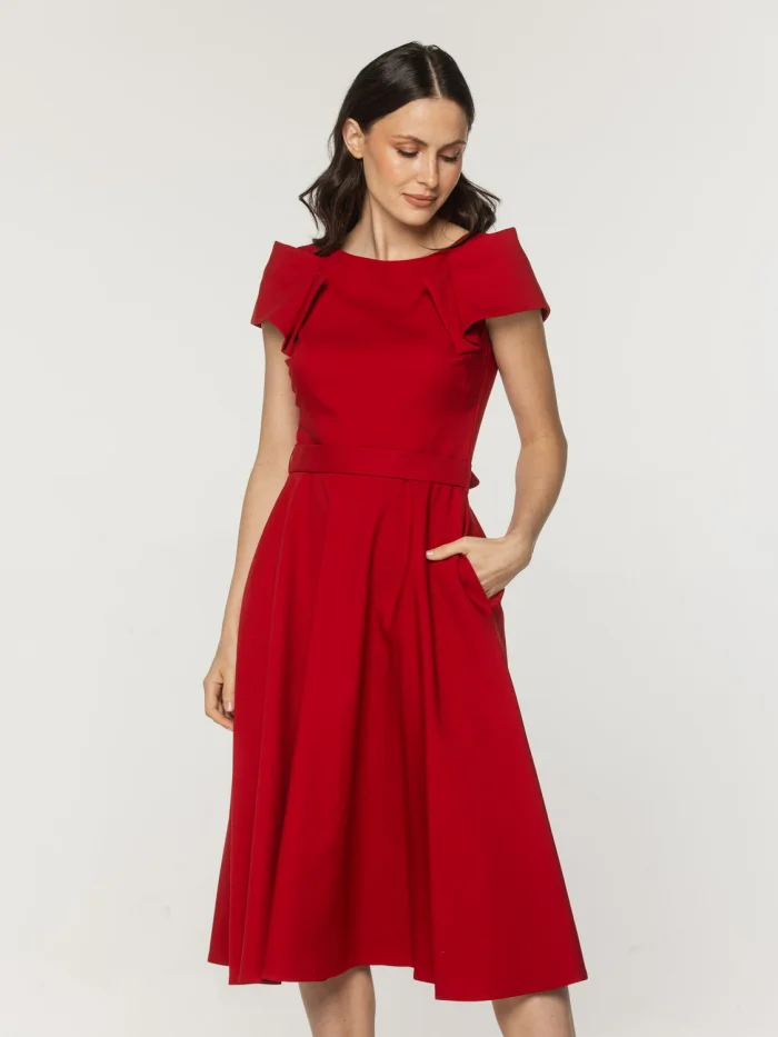 Czerwona sukienka