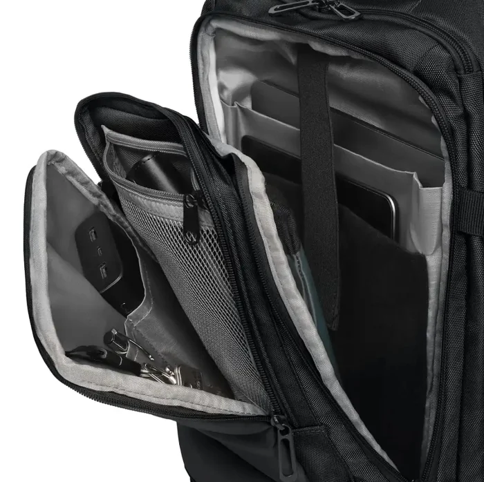 Czarny plecak kabinowy (Cabin Backpack)