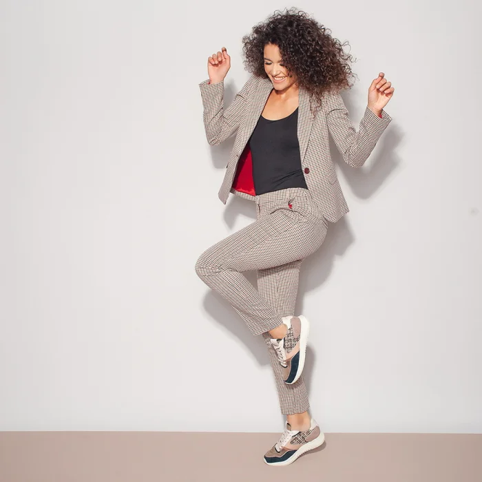 Spodnie garniturowe w kratkę